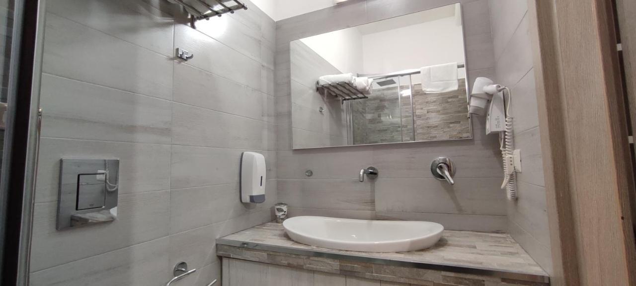Nitto House Hotel Bari Ngoại thất bức ảnh